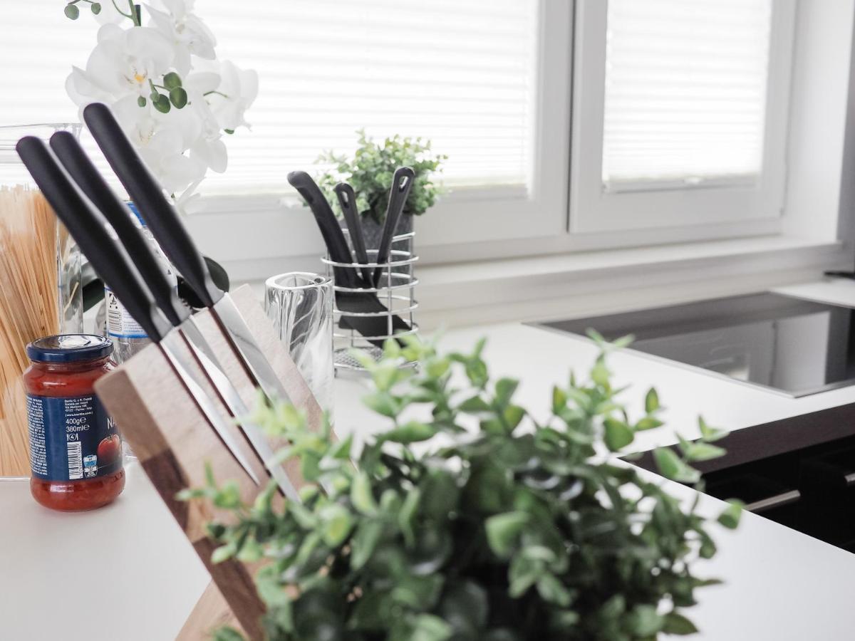 Moderne Ferienwohnung Mit Seeblick & Terrasse 96Qm 그로스래셴 외부 사진